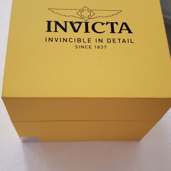New and beautiful  Invicta watche - Picture 5 of 7